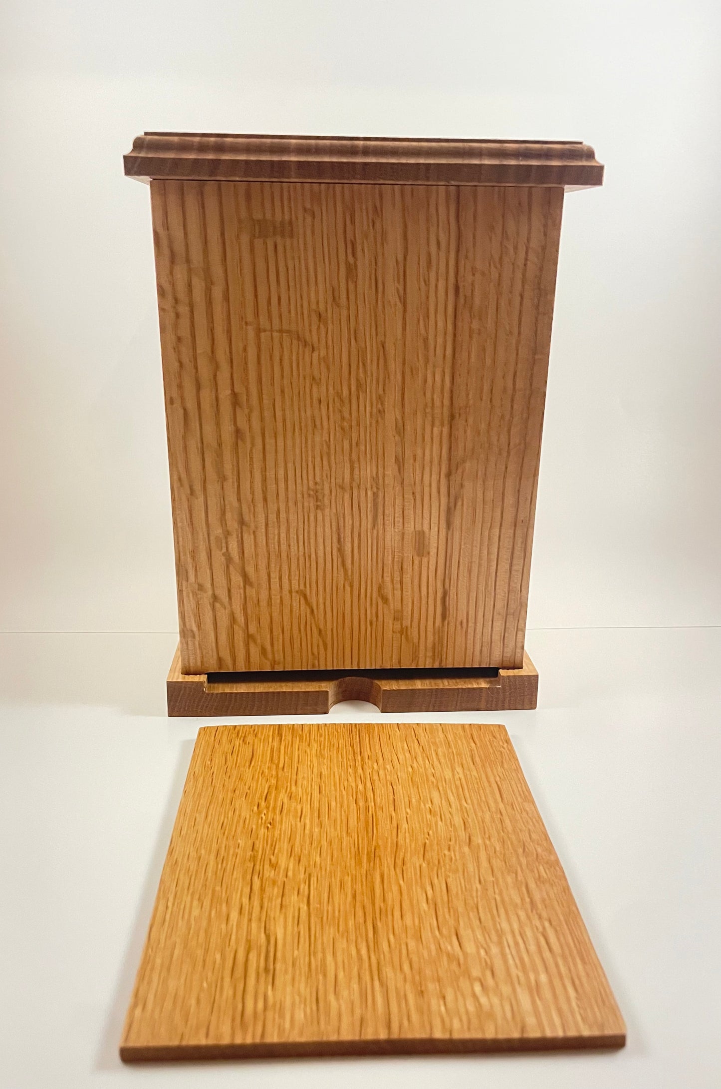 Standard Urn
