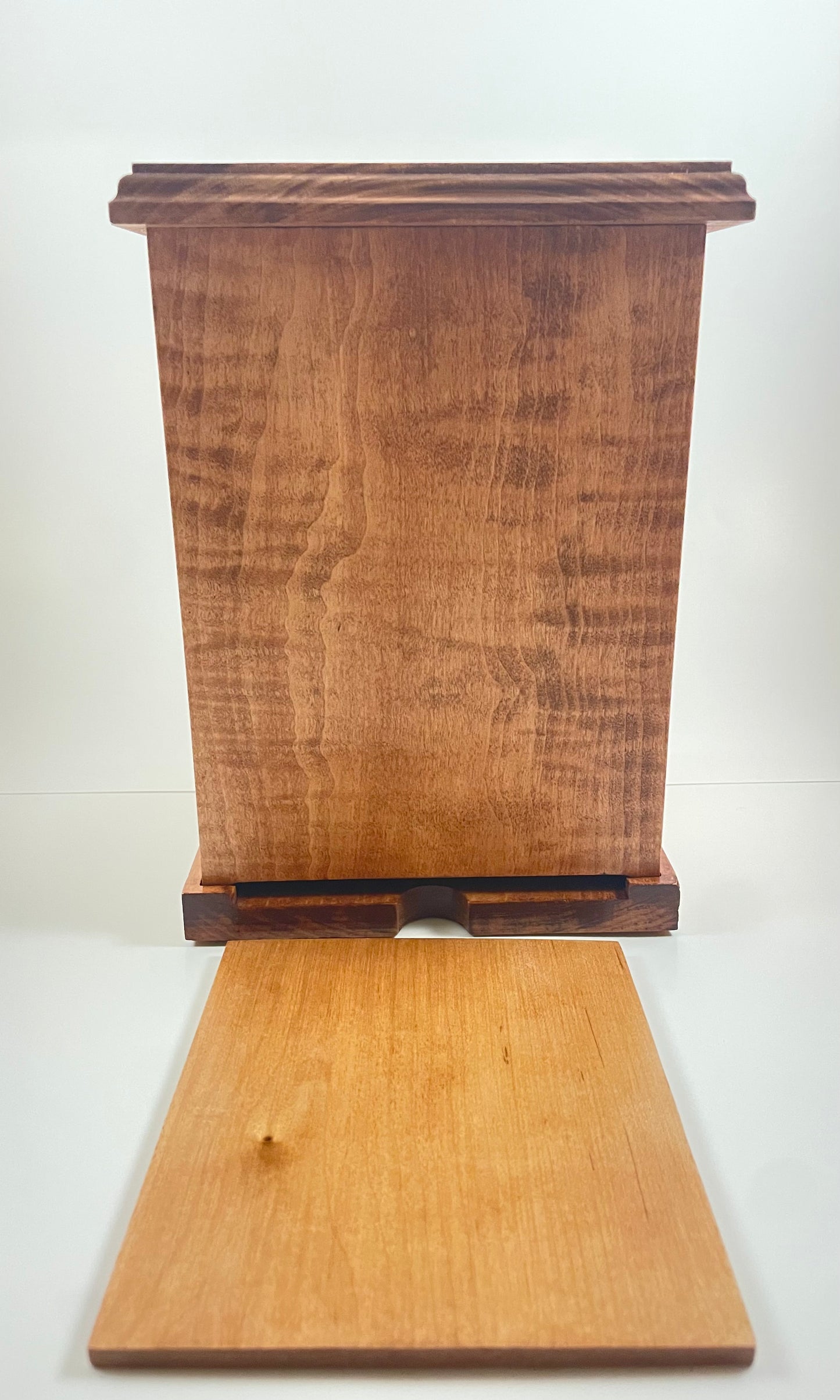 Standard Urn